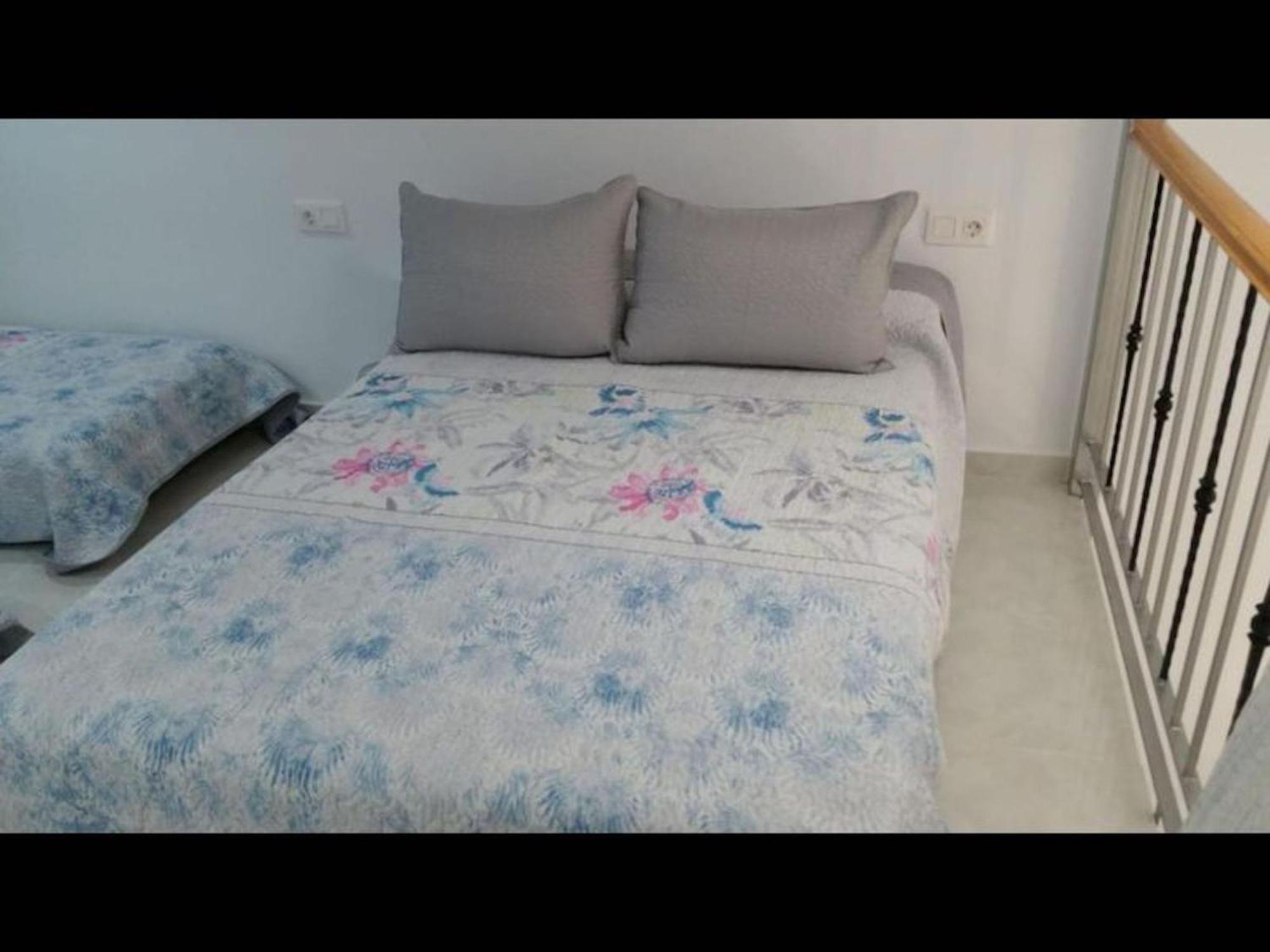 Stunning Loft Apartment Air Conditioning, Impressive Modern Conversion Alicante Bagian luar foto